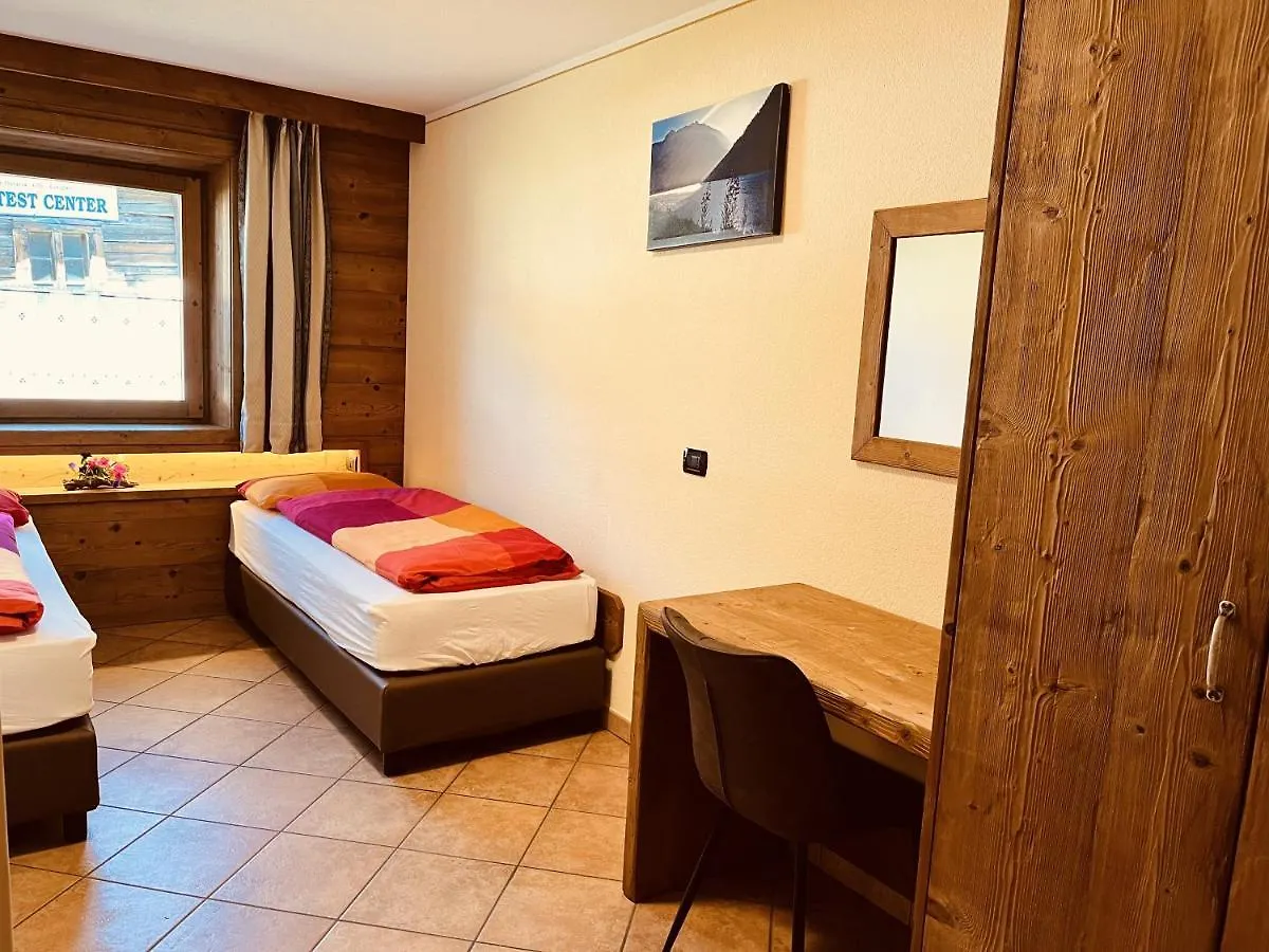 Chalet Nano Livigno 0*,  Italy